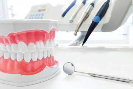 Фото - Учёные рассказали об опасности зубных имплантатов